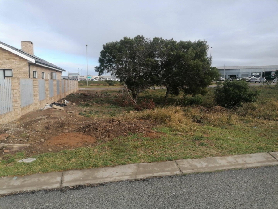 0 Bedroom Property for Sale in Fountains Estate Eastern Cape